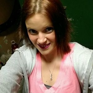 Meet your Posher, Sheena